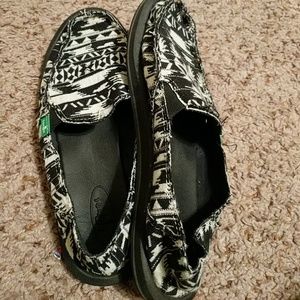 Sanuk Loafers